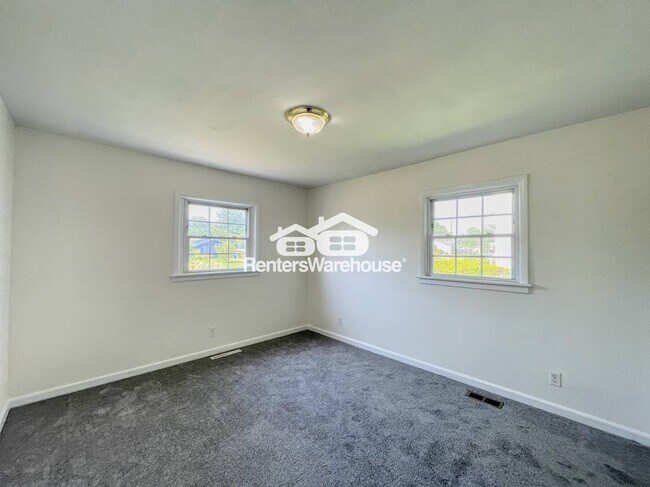 Building Photo - 2444 Tullibee Dr