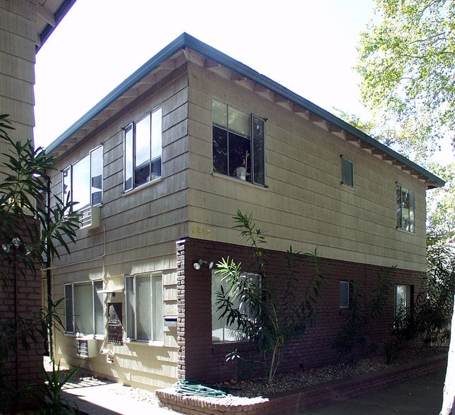 Building Photo - D Street Apartments