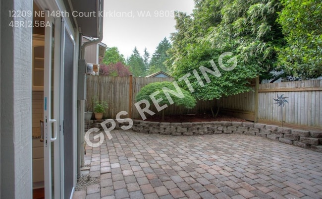 Building Photo - 12209 NE 148th Ct