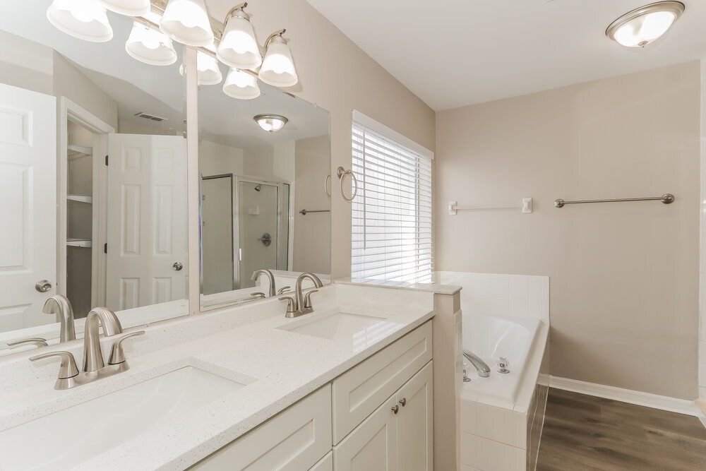 Building Photo - 19009 Weatherstone Dr