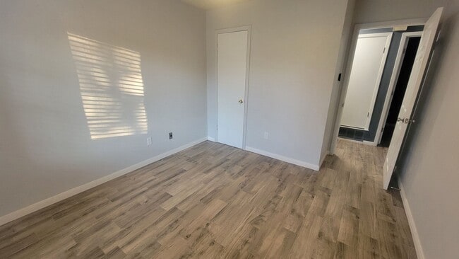 Building Photo - Perfect in Peaster ISD!