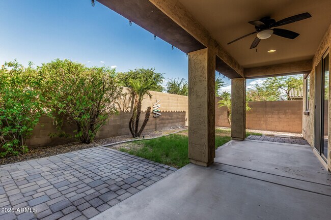 Building Photo - 7255 N 89th Dr