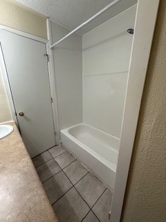 Building Photo - 42099 Garden Dr