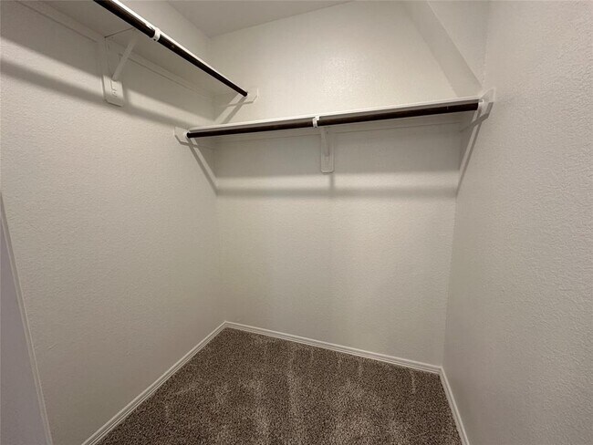 Building Photo - 25628 Microstar Wy