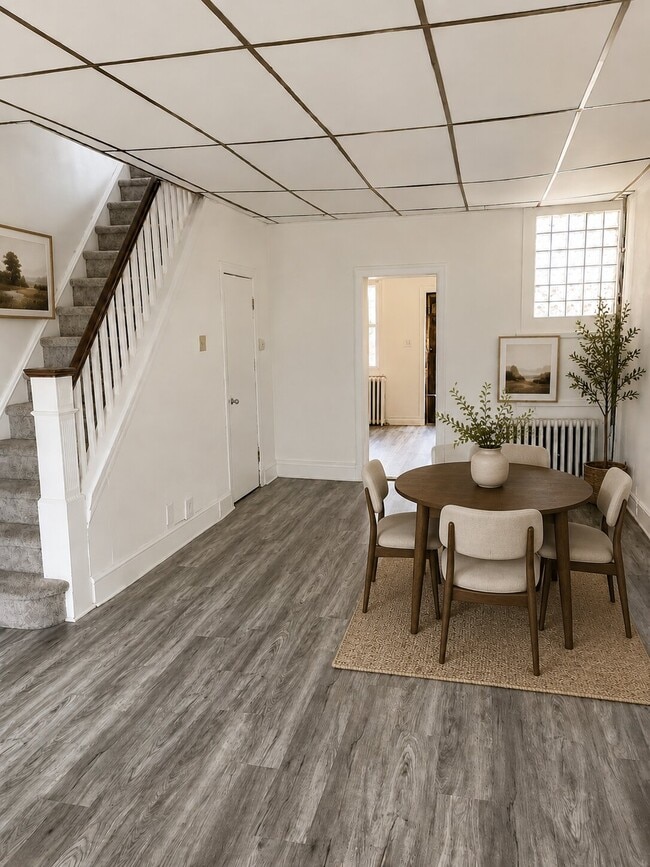 Building Photo - 3089 Weikel St