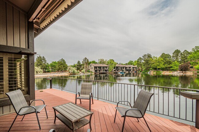 Building Photo - 3BD, 2.5BA Arapahoe Lake Park Townhome Nea...
