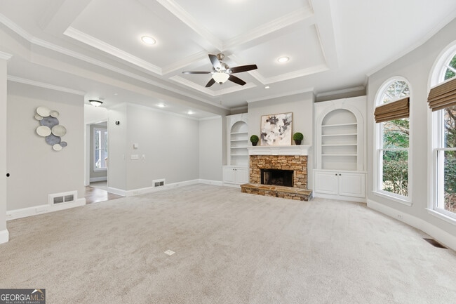 Building Photo - 2570 Wood Creek Ct NE