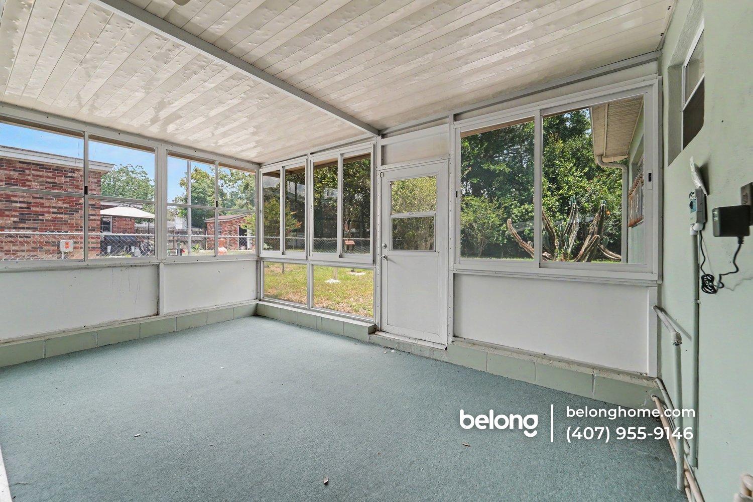 Building Photo - 1010 Glen Ridge Dr
