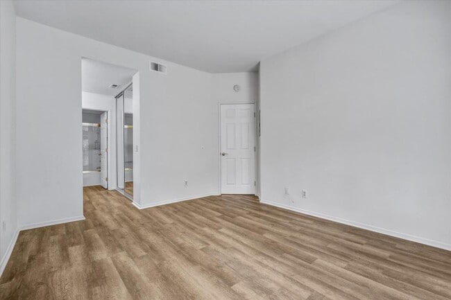 Building Photo - 25038 El Carrizo