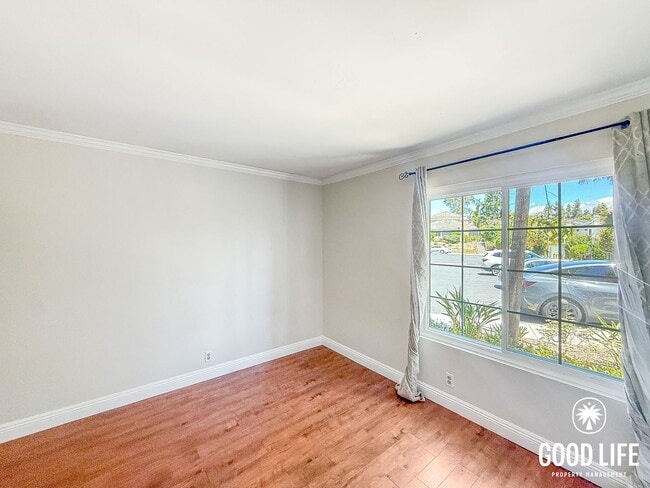 Building Photo - Serene 2BD/2BA End Unit Condo in Carmel Valley with Community Pool & Detached Garage