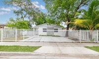 Building Photo - 4727 NW 5th Ave