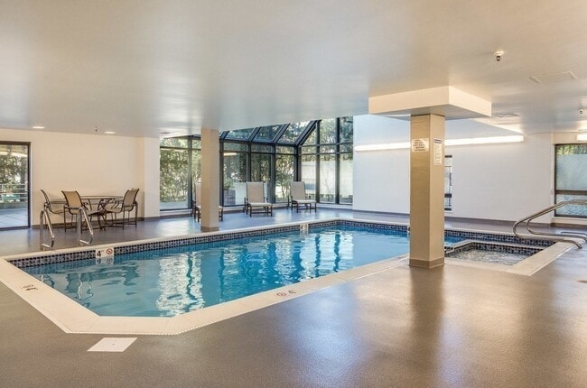 Building Photo - 199 Coolidge Ave