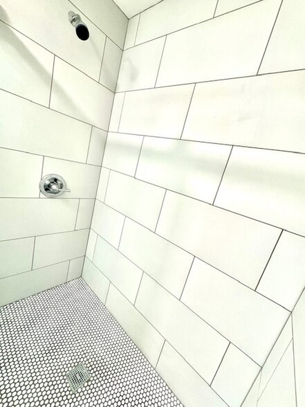 Building Photo - 4511 S Donald Ct