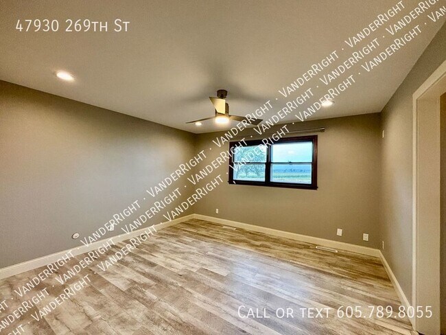 Building Photo - 47930 269th St
