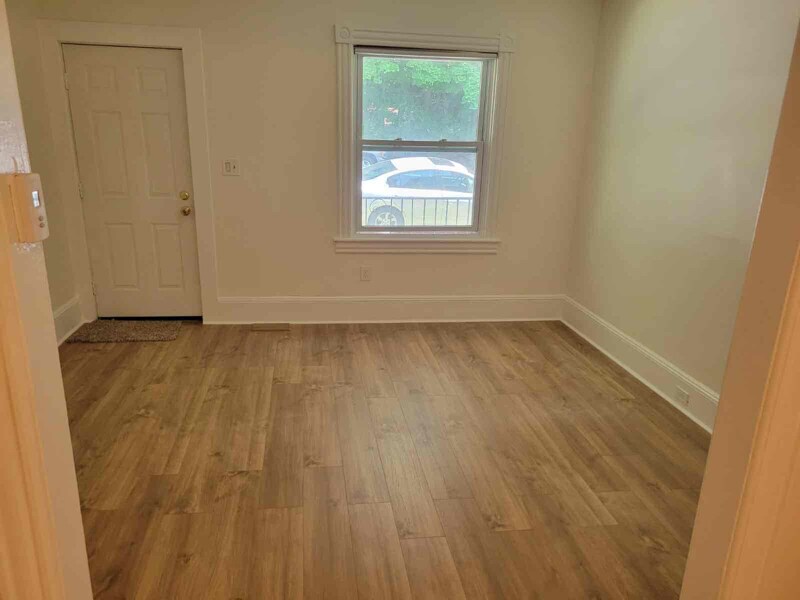 Building Photo - 1341 Adams Ave