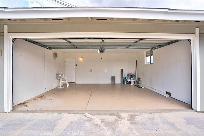 Building Photo - 26960 McCall Ct