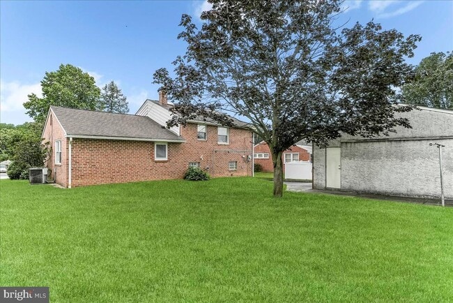 Building Photo - 400 Kennerly Rd