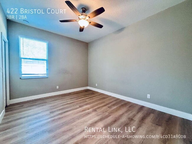 Building Photo - 422 Bristol Ct