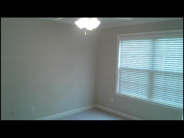 Building Photo - 31 Congressional Dr