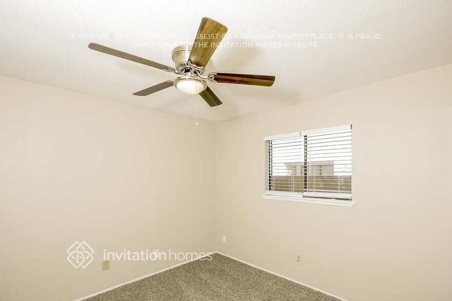 Building Photo - 3409 Livingston Ln