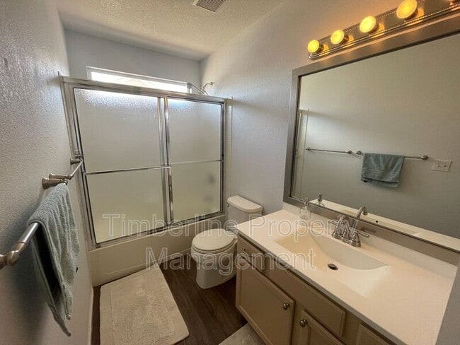 Building Photo - 4845 Seton Pl