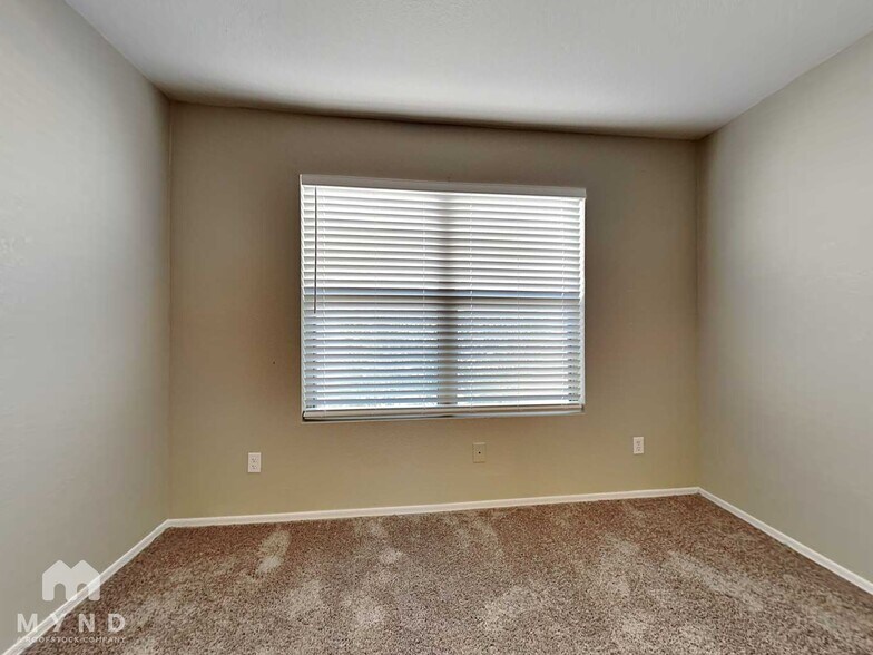 Building Photo - 3517 S Bowman Rd