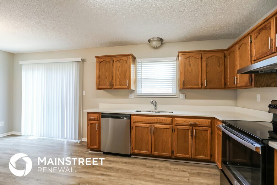 Building Photo - 113 Cross Creek Ln