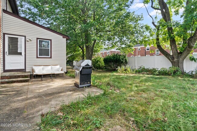 Building Photo - 282 Clermont Terrace