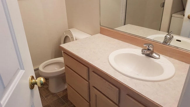 Building Photo - 1571 Elcadore Dr