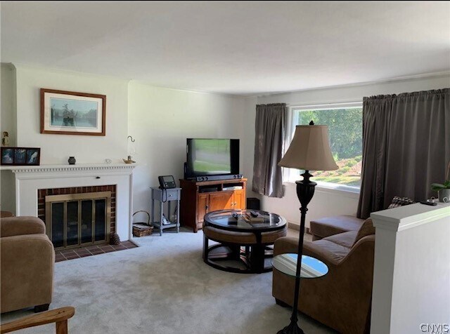 Building Photo - 904 Crawford Ave