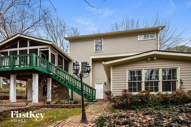 Building Photo - 4018 Watkins Glen Dr