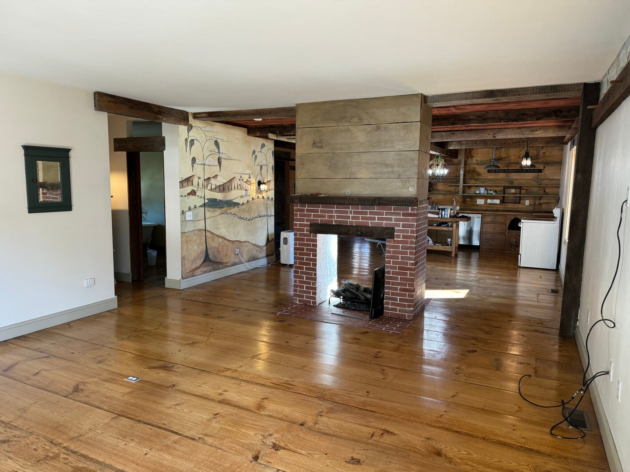 Building Photo - 106 Wheelock Ave