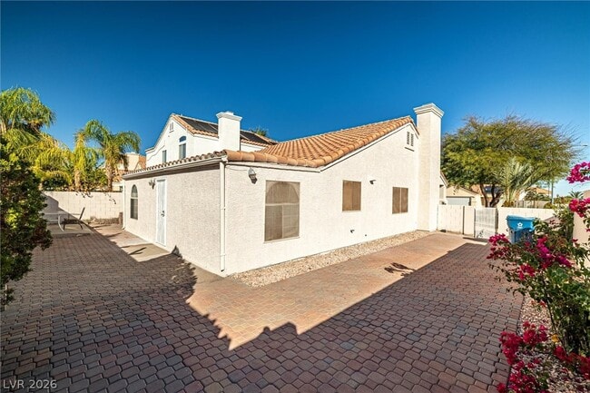 Building Photo - 3869 Birchview Ct