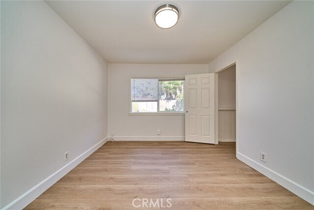Building Photo - 27916 Alvarez Dr