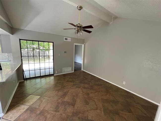 Building Photo - 5806 Emerald Forest Dr