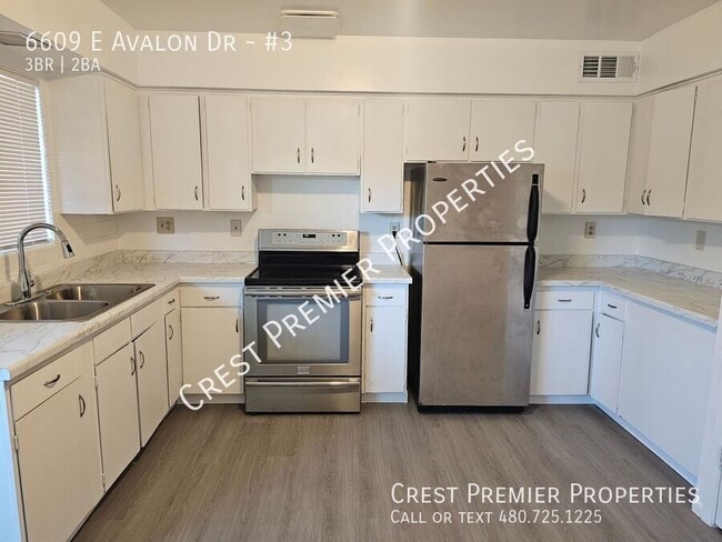 Building Photo - 6609 E Avalon Dr