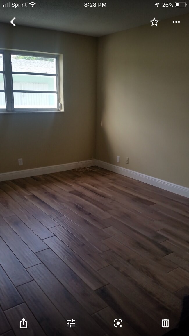 Building Photo - 222 N Federal Hwy