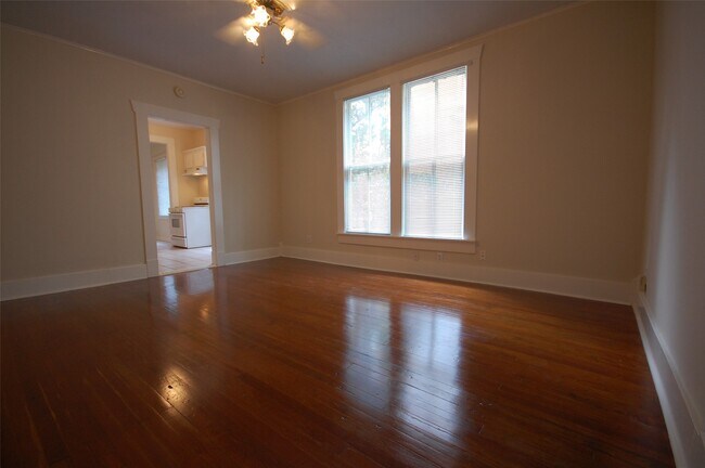 Building Photo - 3416 Morrison St