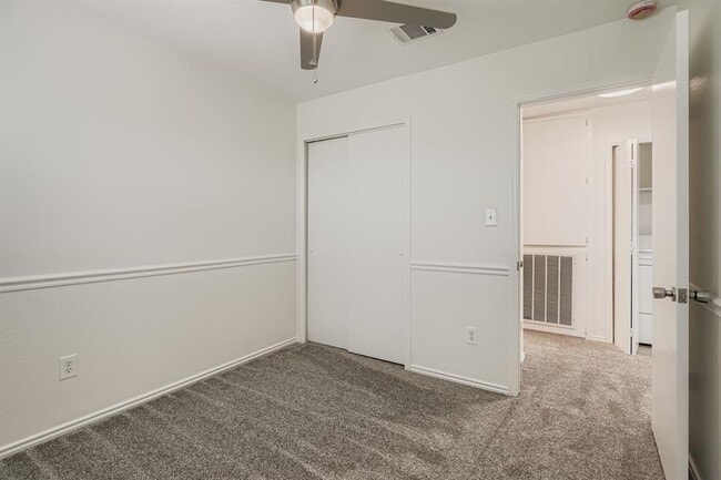 Building Photo - 1515 Curameng Cove