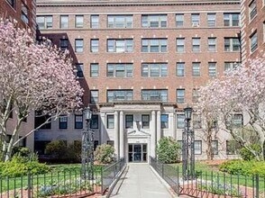 Building Photo - 2001 Commonwealth Ave