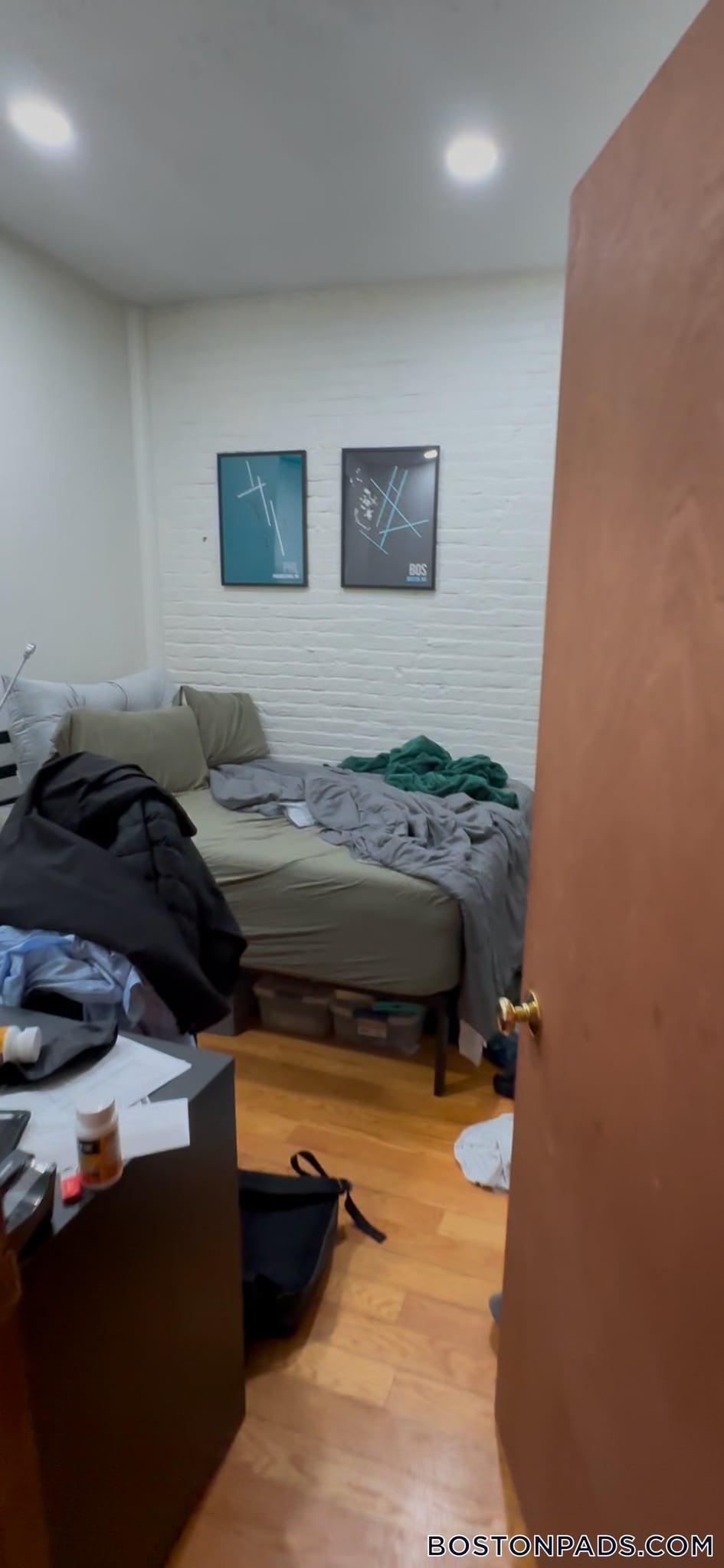 Building Photo - 204 Hemenway St