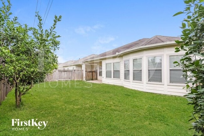 Building Photo - 24230 Courtland Oaks St
