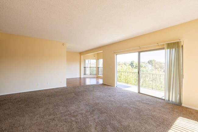 Interior Photo - Sleepy Hollow Apartments