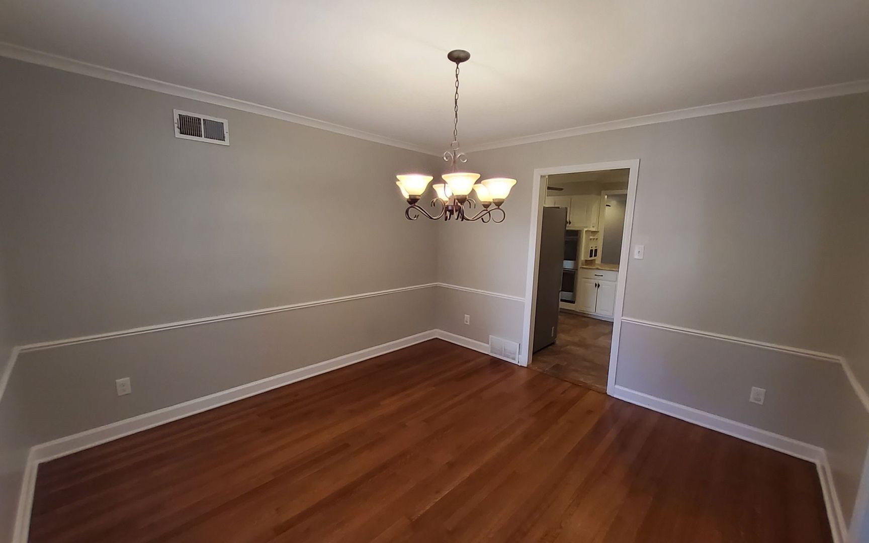 Building Photo - 1264 Yorkshire Dr