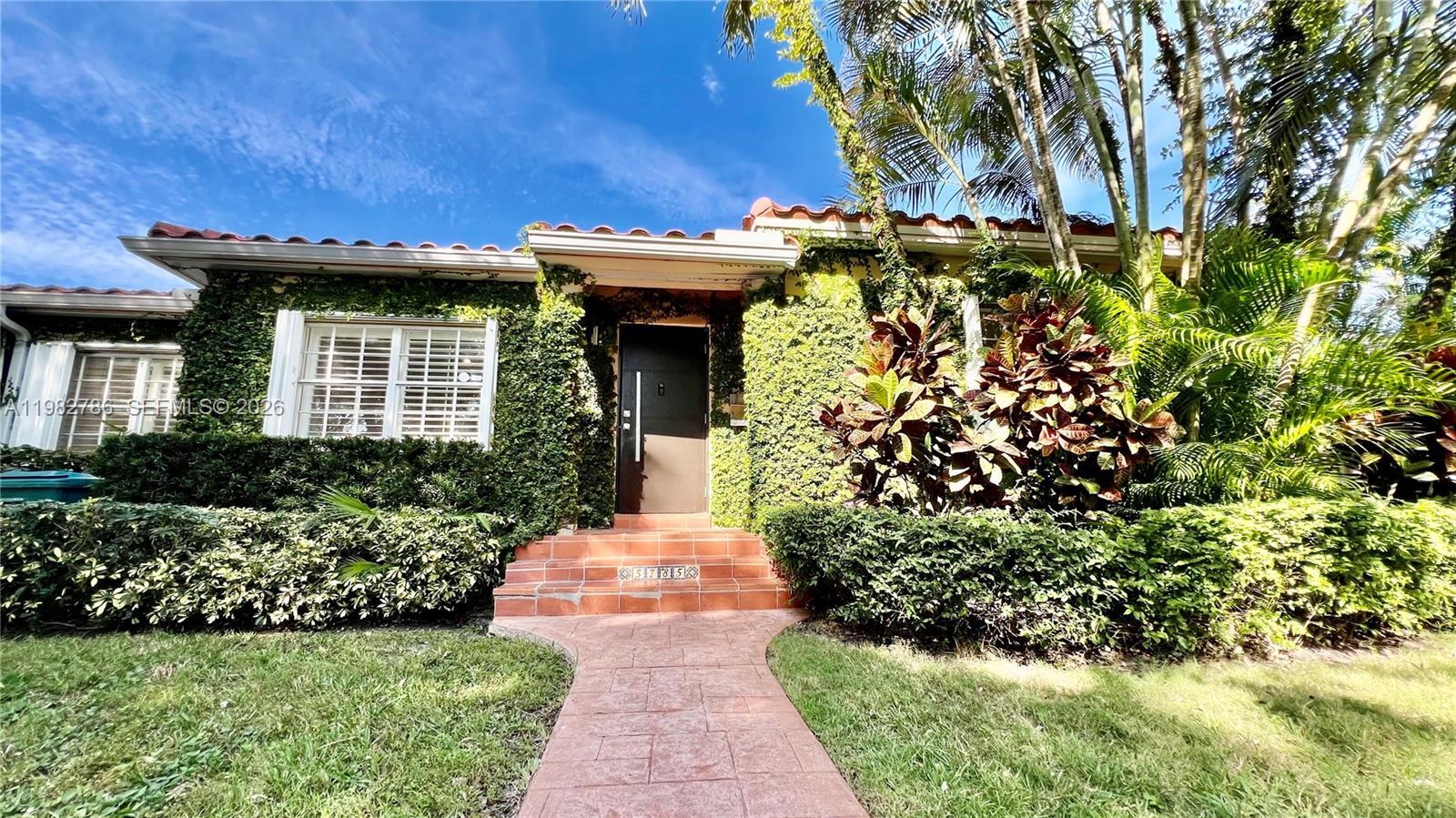 Building Photo - 5785 SW 54th Ter