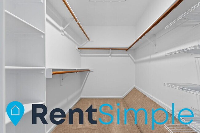 Building Photo - 13136 Ashnut Ln