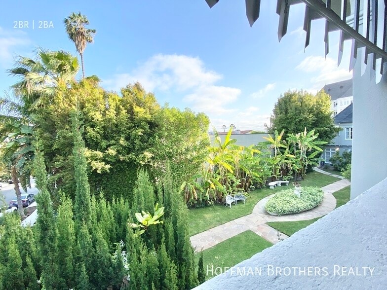 Building Photo - 1407 Laurel Ave