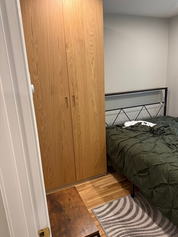 Building Photo - 54 Melrose St