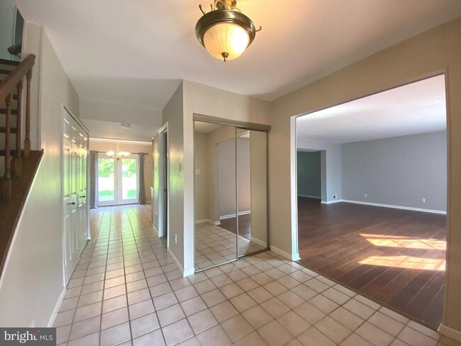 Building Photo - 199 Liberty Dr