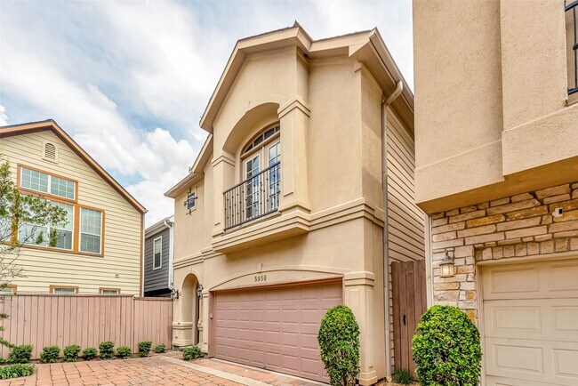 Primary Photo - 5950 Kansas St